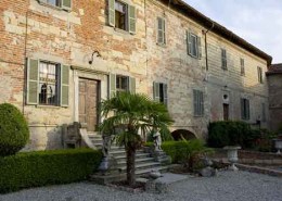 frassinello monferrato castello